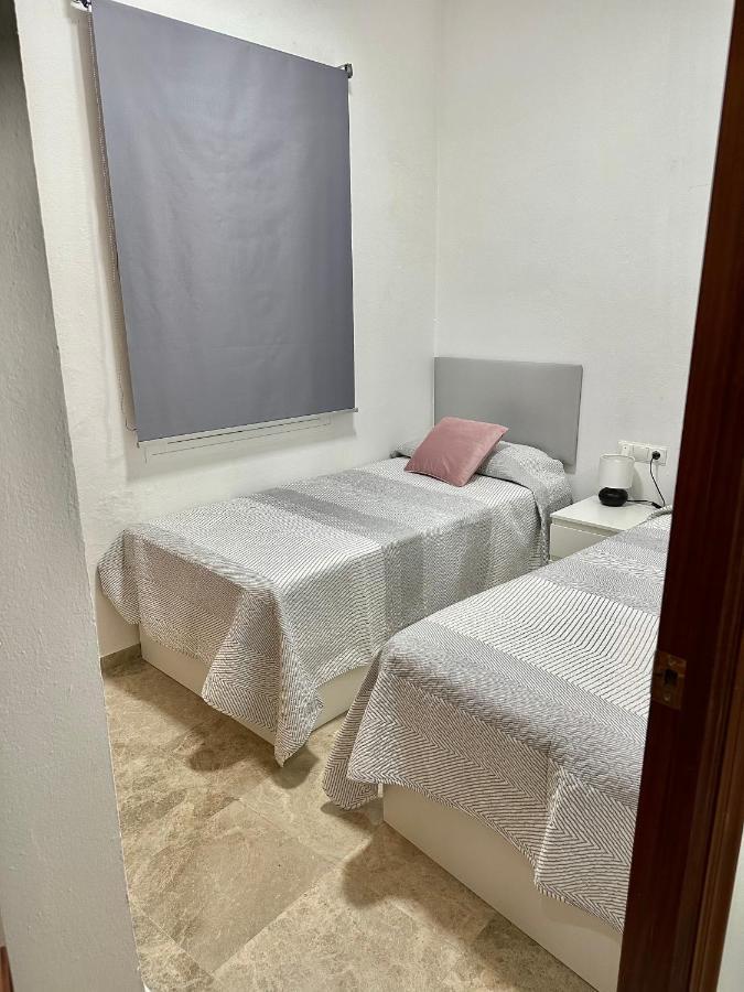 Apartamento Acogedor Y Moderno En Pleno Centro De Sevilla Con Parking Gratis Екстериор снимка