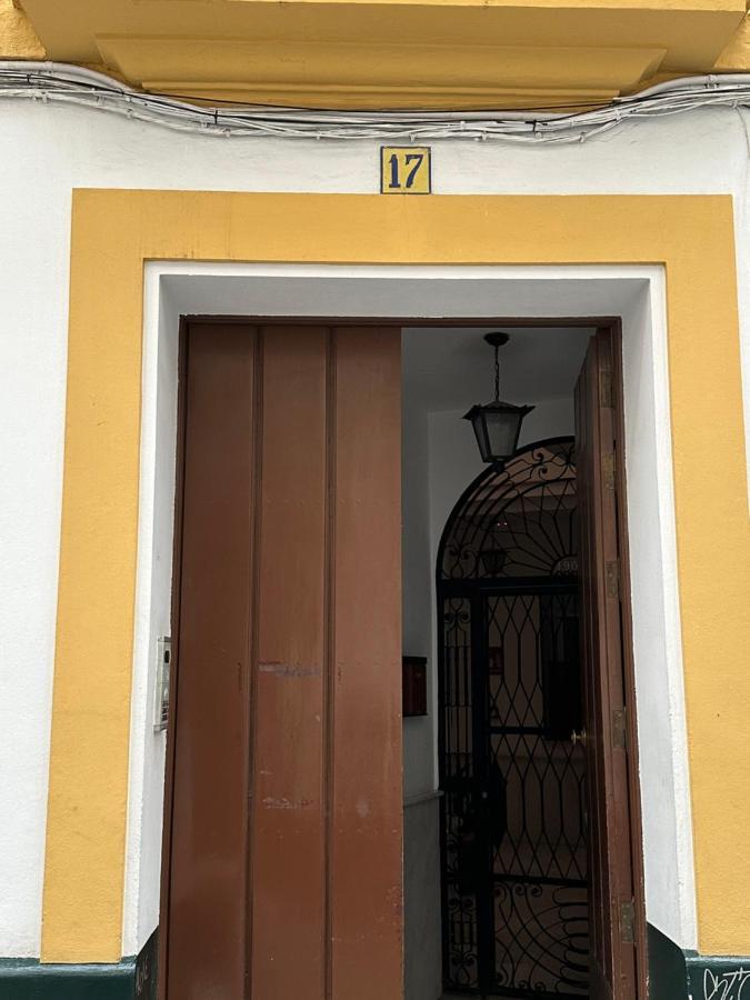 Apartamento Acogedor Y Moderno En Pleno Centro De Sevilla Con Parking Gratis Екстериор снимка